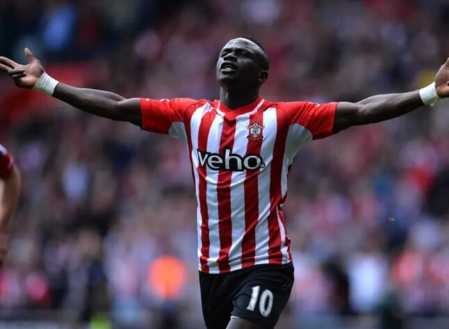 Mané pelo Southampton, em 2015/16