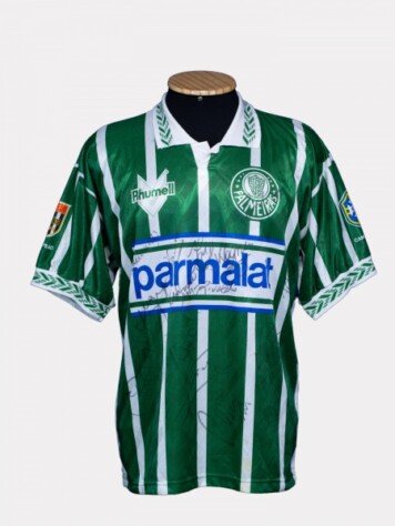 Palmeiras 1994 - O Verdão foi campeão Paulista e Brasileiro na temporada de 94. O Seu Lance! leiloou a camisa autografada por Edmundo, um dos maiores ídolos da história alviverde, a partir de R$2499.