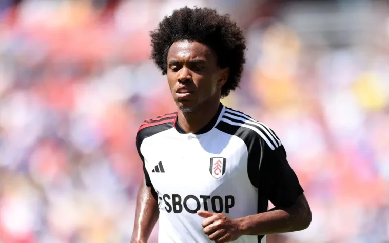 1º. Willian (Chelsea, Arsenal e Fulham) - 317 jogos disputados