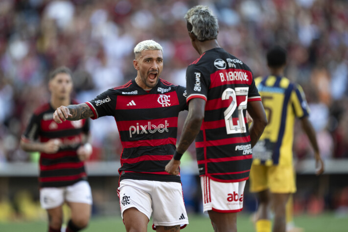 Há sete anos no Flamengo, Bruno Herique tem como principal companheiro e garçom Arrascaeta. São 20 assistências do uruguaio para BH.