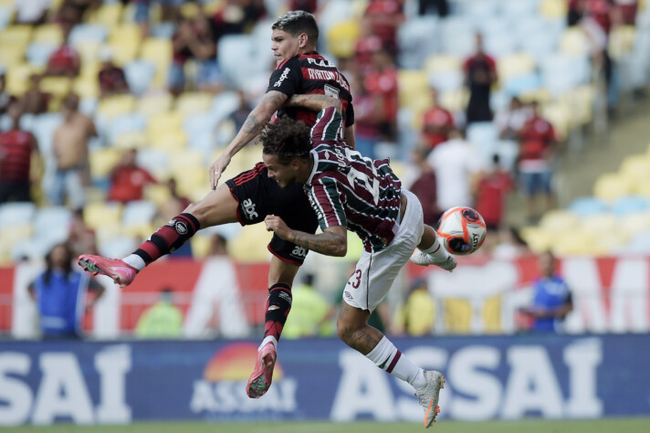 Pelo Flamengo, os jogadores que mais disputaram o clássico foram Júnior e Jarbas, com 48 Fla-Flus disputados cada. Pelo Fluminense, Castilho é que mais atuou, com 45.