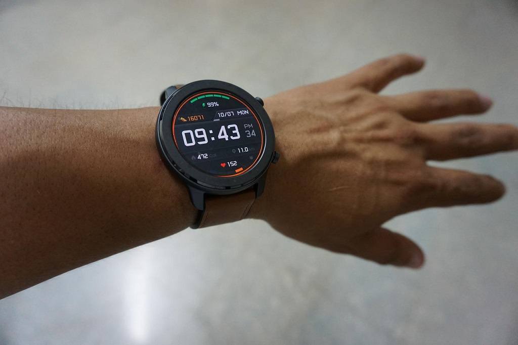 aplicativo de bússola smartwatch ui ux gui relógio de pulso, aplicativo gps  de mapa na navegação
