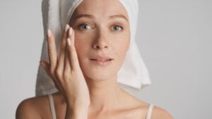 Géis de limpeza facial servem para qualquer tipo de pele.